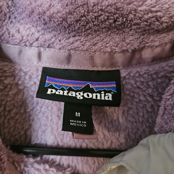 Patagonia Womens Lavender Snap T Fleece Jacket - Picture 4 of 5